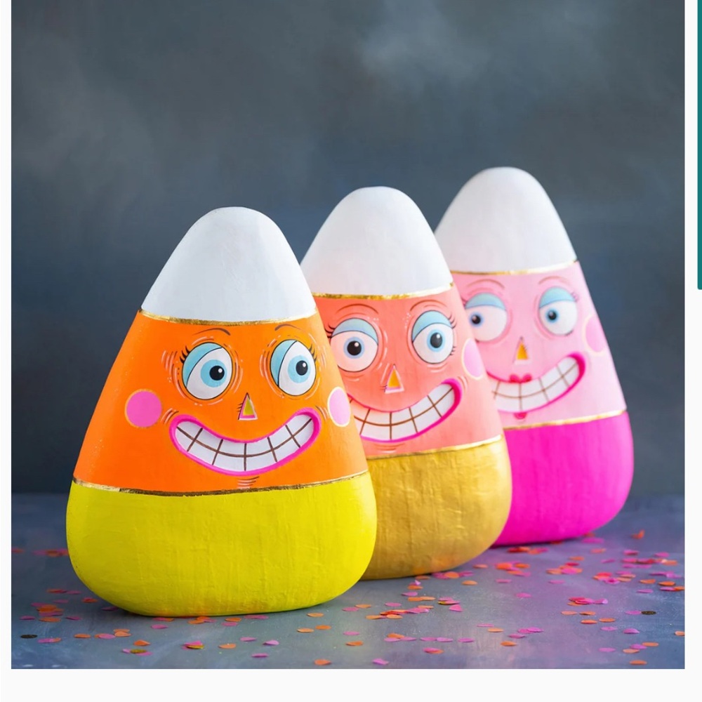 GlitterVille Large Candy Corn- middle one